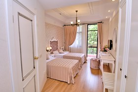Aspen Hotel