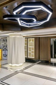 B Business Hotel & Spa
