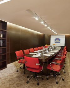 Best Western Plus Khan Hotel