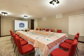 Best Western Plus Khan Hotel