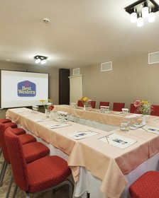 Best Western Plus Khan Hotel