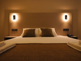 Bonnie City Hotel