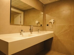 Bonnie City Hotel