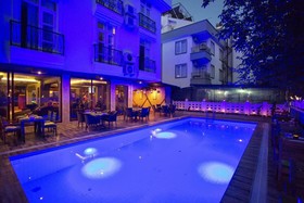 Nfk The House Hotel
