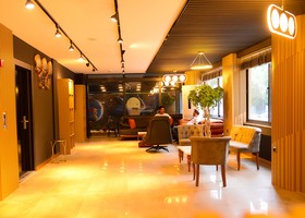 City Moonlight Apart Hotel