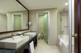 Crowne Plaza Antalya