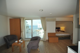Regna Hotel