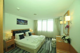Regna Hotel