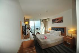 Regna Hotel