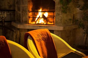 Lavin Suites Hotel