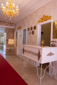 Lavin Suites Hotel
