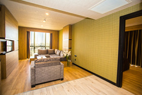 SKY Business Hotel