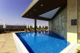 SKY Business Hotel