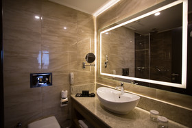 SKY Business Hotel