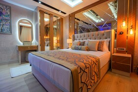 Elysium Deluxe Suites