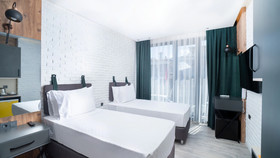 Estera Hotel