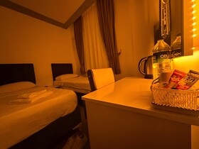 Ezel Group Hotel