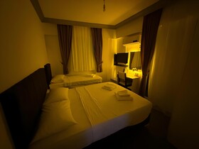 Ezel Group Hotel