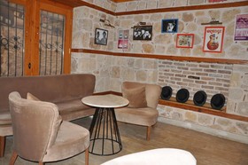 Goodman Hotel & Bistro