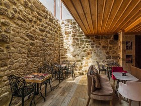 Goodman Hotel & Bistro