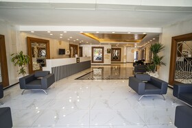 Grand Niki Hotel & Spa