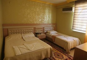 Gündüz Hotel