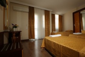 Hotel Kayalar