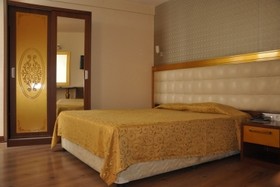 Hotel Kayalar