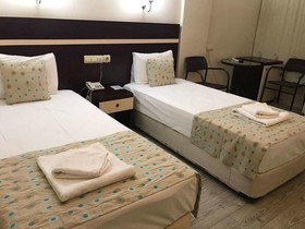 Hotel Luna