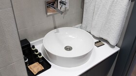 Just Inn City Hotel