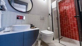 Just Inn City Hotel
