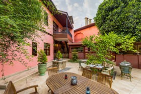 Kauçuk Hotel