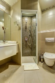 Kauçuk Hotel