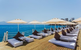 La Boutique Hotel & Suites