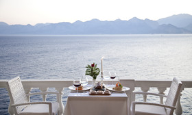 La Boutique Hotel & Suites