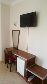 Lemon Hotel