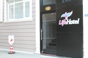 Life Hotel