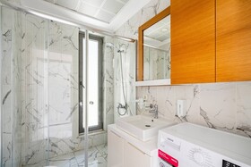 Loi Suite
