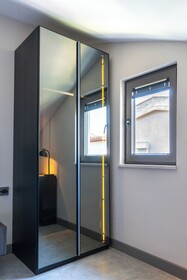 Loi Suite