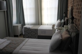 Luna Boutique Hotel