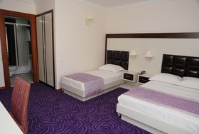 Mene City Hotel