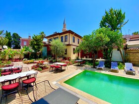 Necip Bey Konagi Hotel