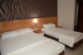 Serenity Suit Hotel