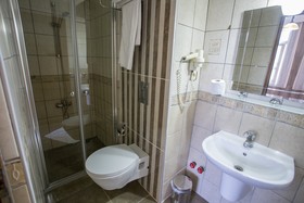 Oscar Garden Hotel