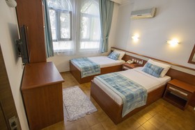 Oscar Garden Hotel