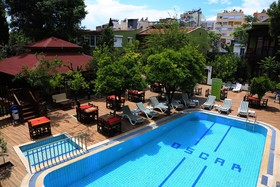 Oscar Garden Hotel