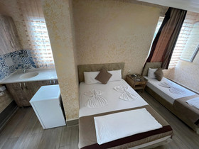 Ozgur Hotel Isiklar