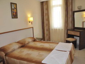 Primera Hotel & Apt