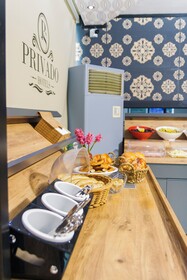 Privado Hotels