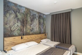 Pure Blanche Hotel